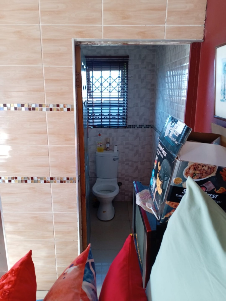 3 Bedroom Property for Sale in Scenery Park Eastern Cape